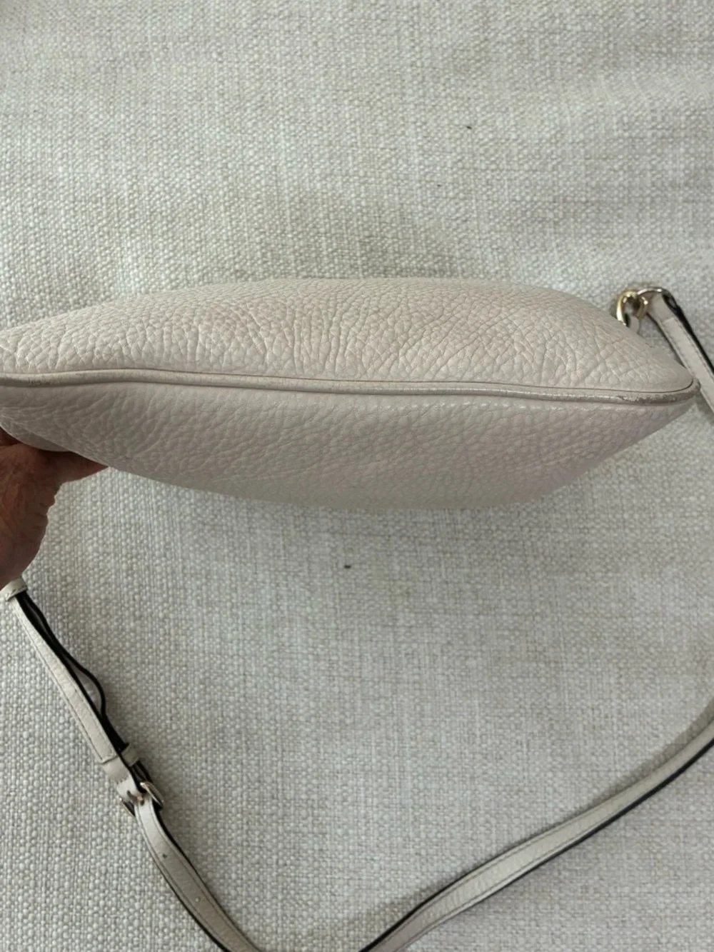 kate spade EUC Cream  Jackson Pebbled Leather Crossbody Bag with Gold Hardware - Picture 5 of 15